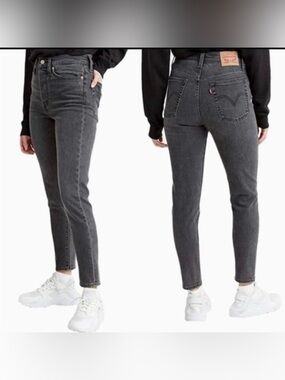 LEVI’S Wedgie Skinny Button fly high rise black denim jeans women’s size 27